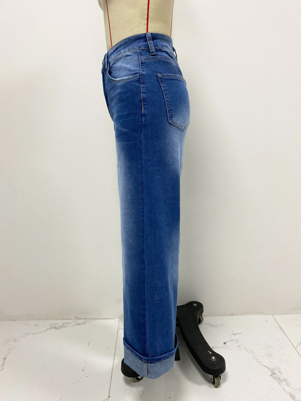 High-waisted Trousers-foot Curling Straight Jeans