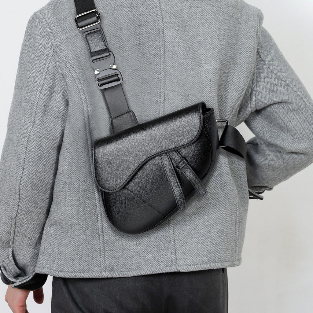 Unisex Saddle Shoulder Crossbody Chest Bag