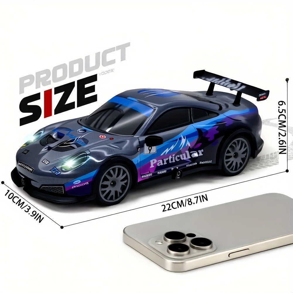 Alloy RC Drift Car 1:24 Scale 4WD 28KM/H with Drift Tires LED Lights Barricades & 2 Batteries — image 12