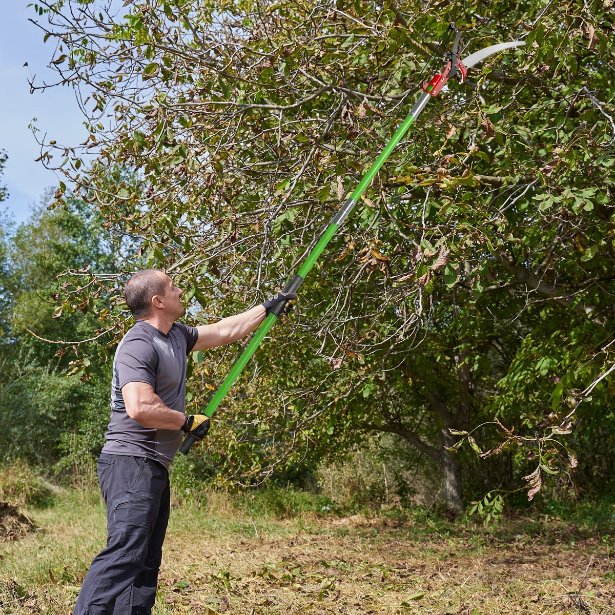 26FT Manual Pole Saw with Pruner & Bag for Garden, Patio and Yard Use, with the Listed Configuration — image 2