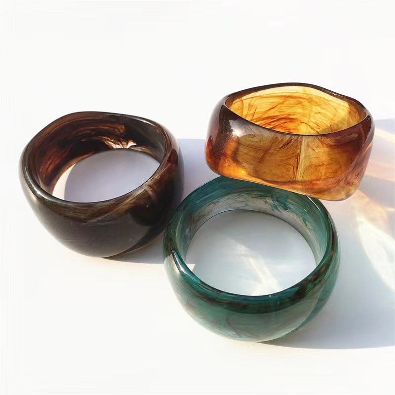 Li Shi patterned acrylic bracelet irregular bracelet