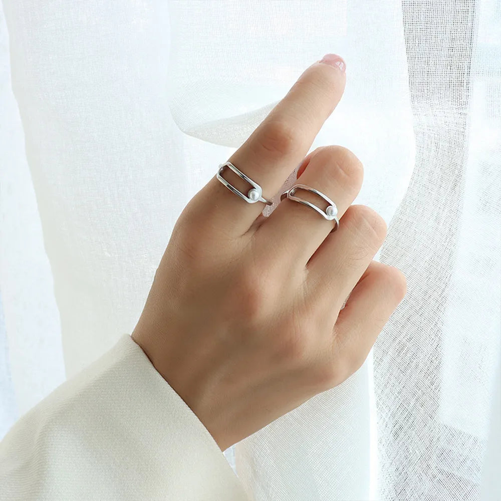 Geometric Circular Pearl Ring Titanium Steel PVD Vacuum Gold Plating Non fading Simple and Versatile Handpiece - V.I.P Digital Presence