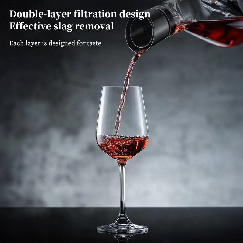 1500ML Hand - blown Crystal Wine Decanter with Built - in Aerator Pourer, ideal for red wine.