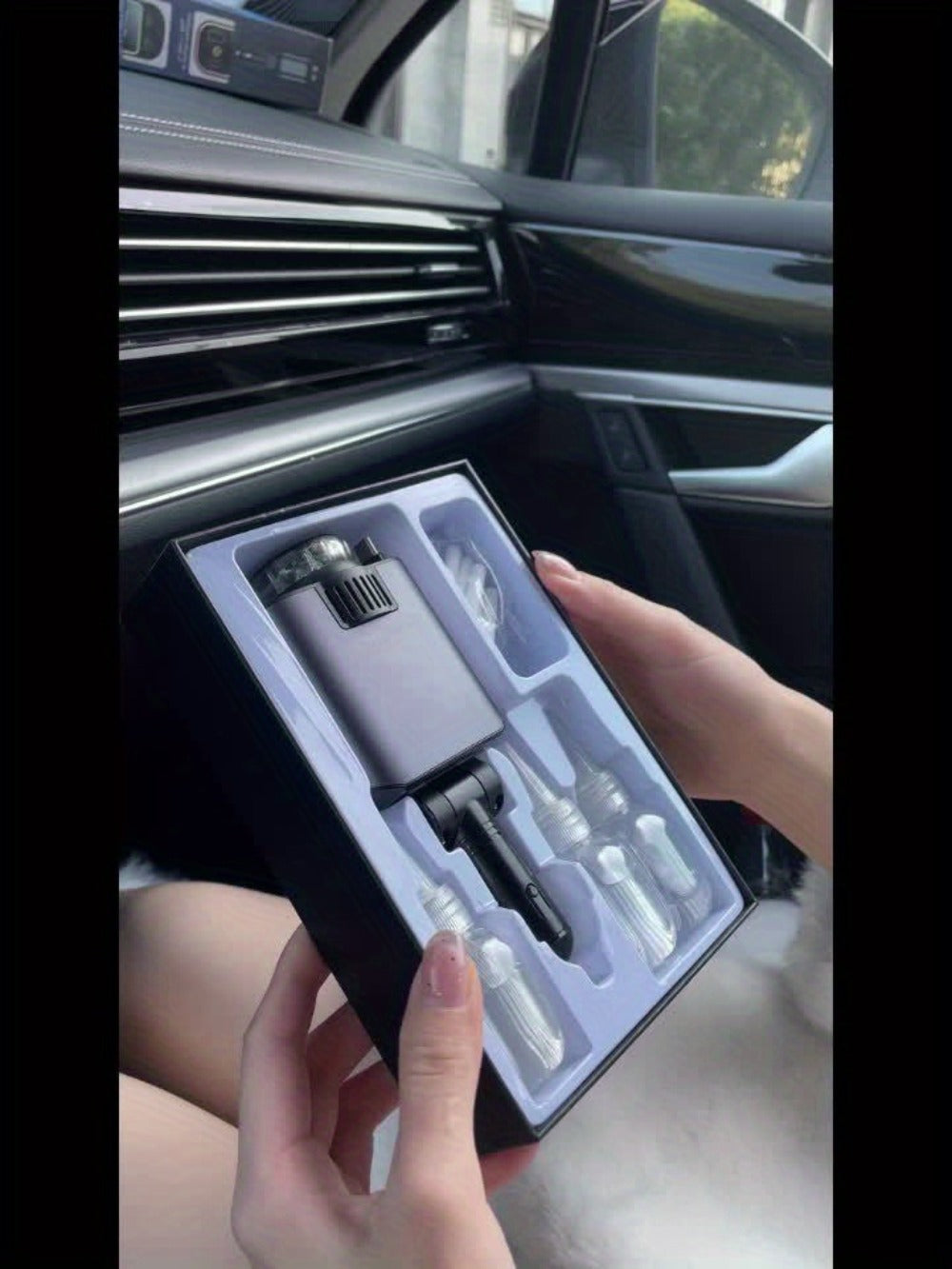 3-in-1 Car Charger, Air Freshener & Starry Sky Ceiling Light – Retractable Type-C & Lightning Cable, Aromatherapy Perfume — i