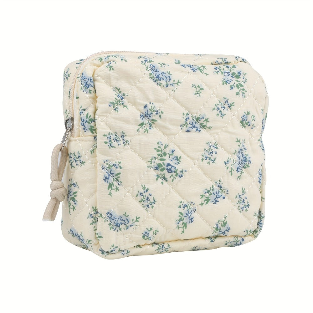 Makeup Bag Four-Piece Quilted Cotton Floral Pouch Set in Five Styles for Travel, Vanity and Everyday Beauty Storage — image 1