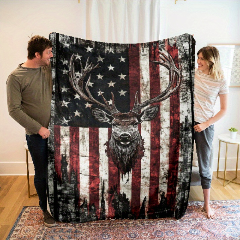 Deer Pattern Flannel Throw Blanket 200-250GSM, for Sofas, Beds and Everyday Home Comfort, with the Listed Configuration — ima