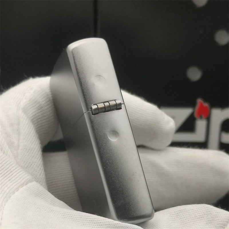 Zippo Treasure Lighter Chrome Matte Logo 205ZL