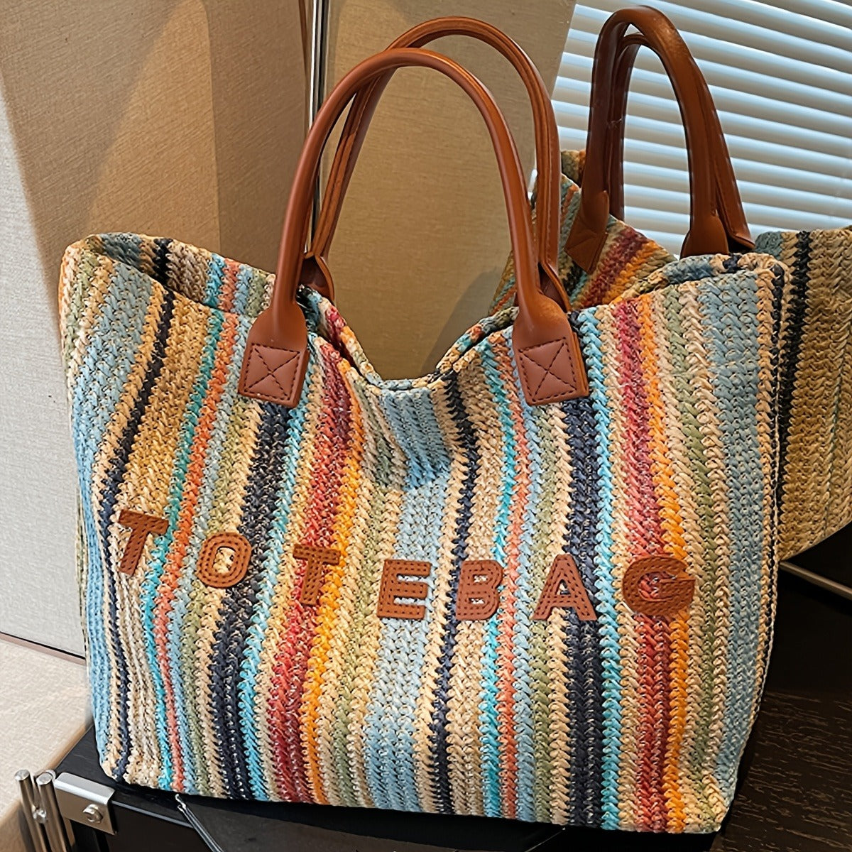 Straw Tote Bag for Women Large Capacity Bohemian Hand-Woven Striped Beach Bag Summer Vacation Shoulder Bag Colorful Letter Pa
