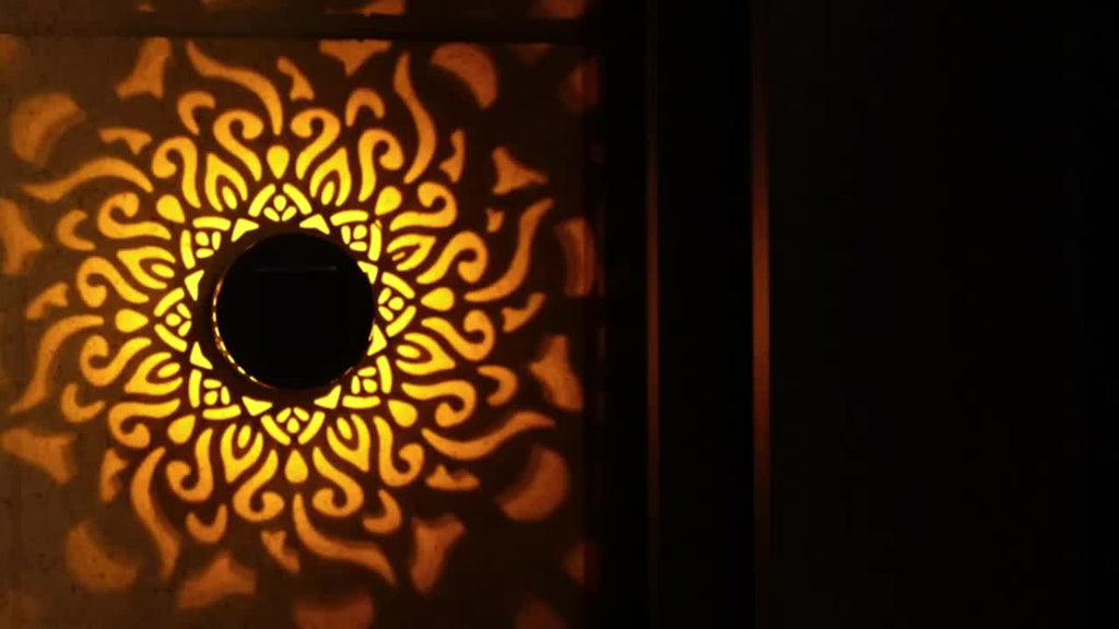Solar Garden Lights IP65 Mandala Metal Wall Lanterns with Pattern Projection in 1/2/4 Packs for Fence Decor — image 12