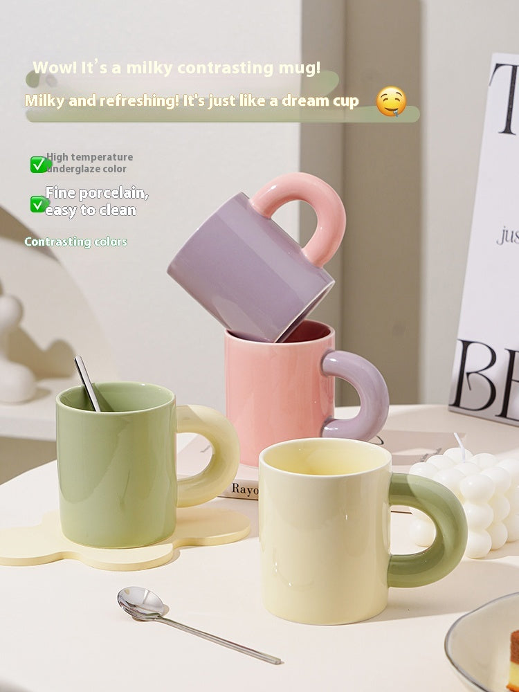 Girls Are Very Beautiful Ceramic Mugs