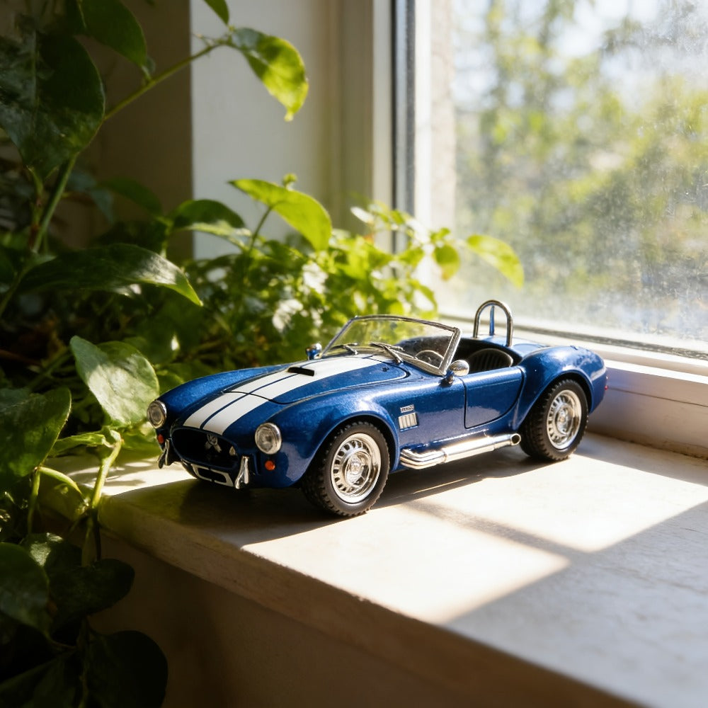 Shelby Cobra 1:22 Scale Zinc Alloy Diecast Model Car, Collector-Grade Exhibition-Quality Replica with Openable Doors — image 