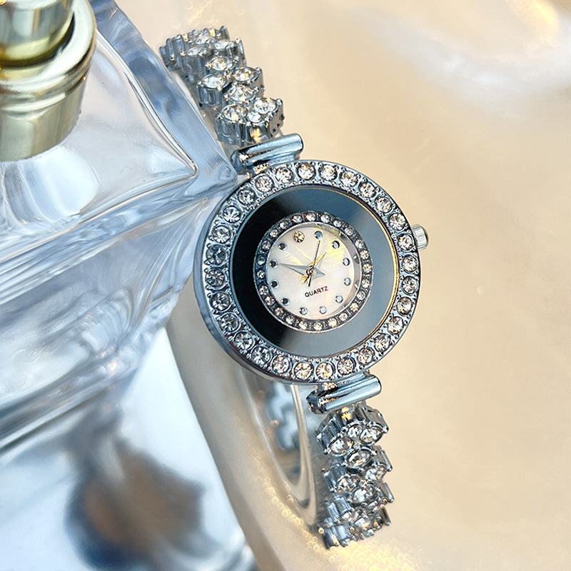 Diamond-encrusted GlaWatchss Rhinestone Women's Quartz
