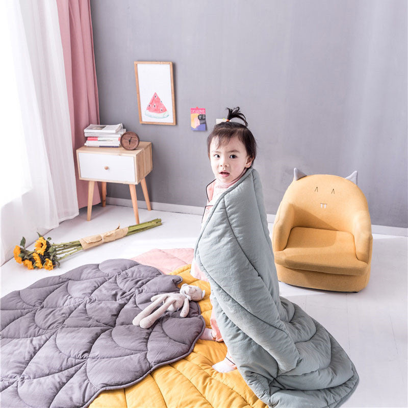 New Product Multifunctional Leaf Shaped Floor Mat Carpet Children'S Blanket