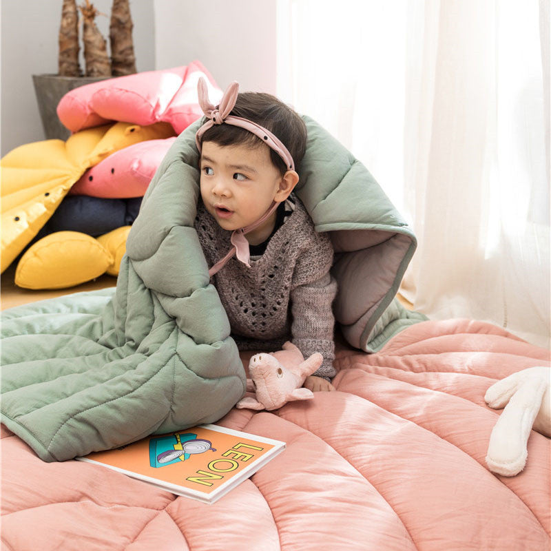 New Product Multifunctional Leaf Shaped Floor Mat Carpet Children'S Blanket