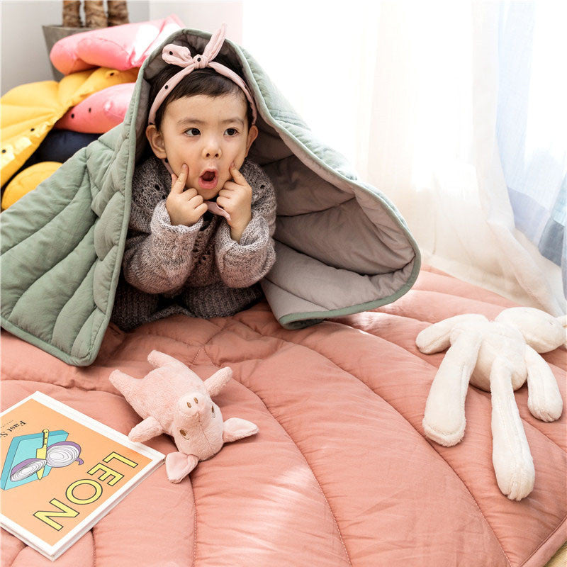 New Product Multifunctional Leaf Shaped Floor Mat Carpet Children'S Blanket