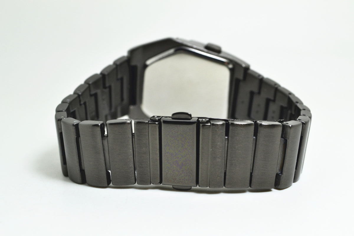 Alloy men's electronic watch