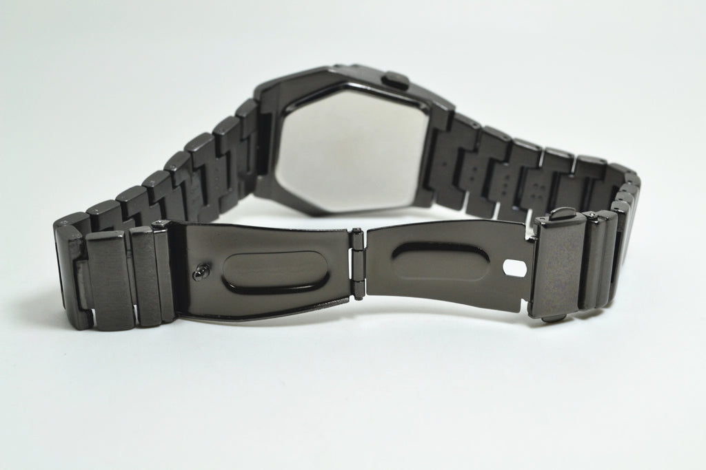 Alloy men's electronic watch