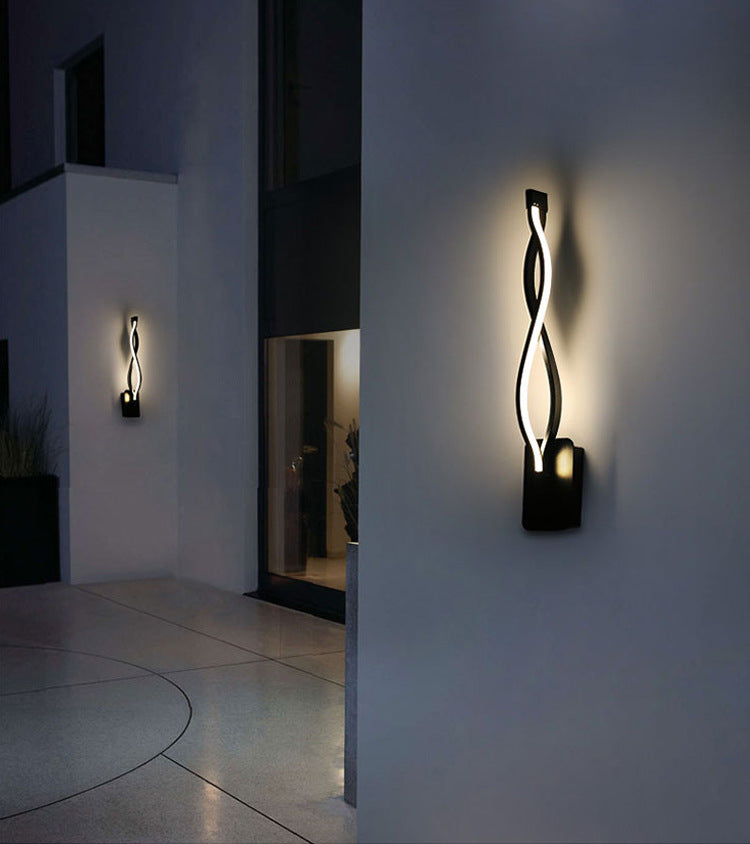Nordic style wall light