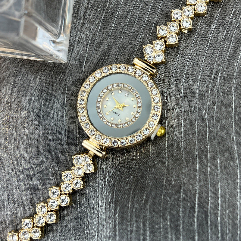 Diamond-encrusted GlaWatchss Rhinestone Women's Quartz