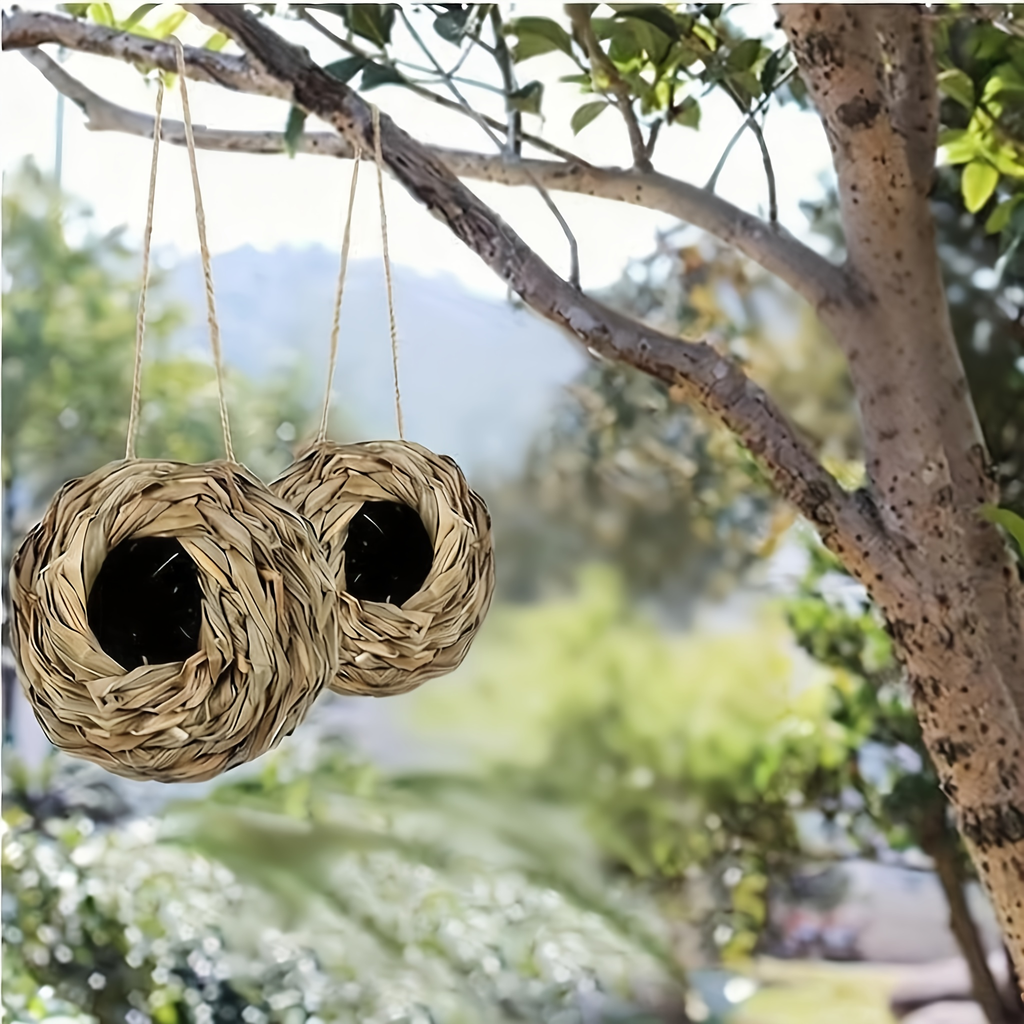 Hummingbird Nest House Handwoven Outdoor Garden Patio Bird Nest – Spherical Design Comfortable Nesting Shelter for Small Bird