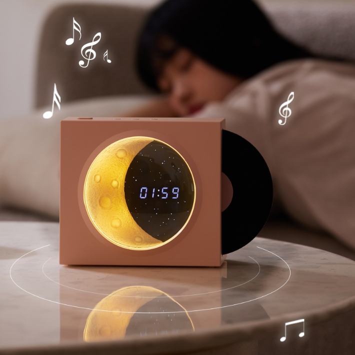 Moon Clock Bluetooth Speaker Vinyl Nostalgic Feelings High Volume Small Speaker