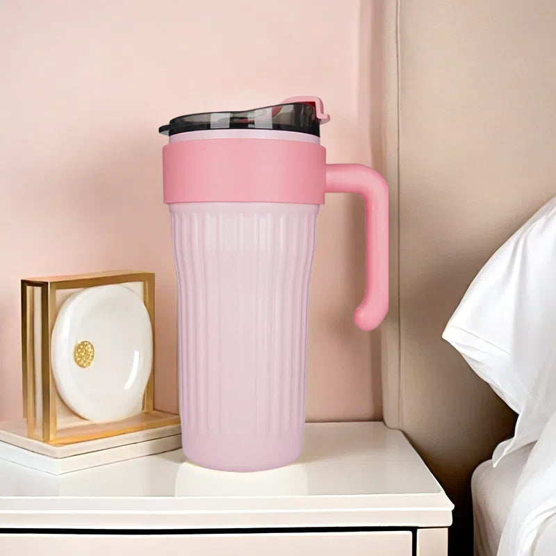 Water Bottle for Cycling Sports Featuring a Bathrobe Bear