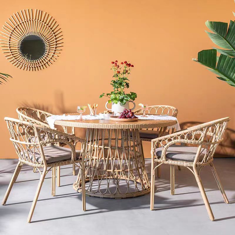 Outdoor dining set of 5 simple bamboo dinning table  PE ratten round table 110CM plastic wood top