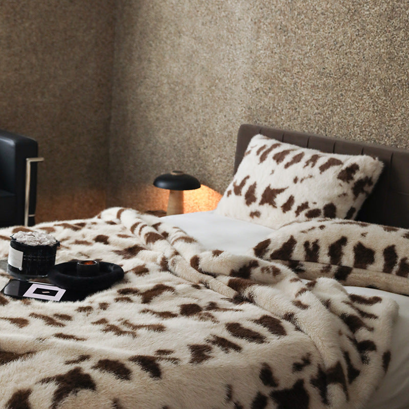 Long-haired Rabbit Wool Short Velvet Casual Cover Warm Blanket