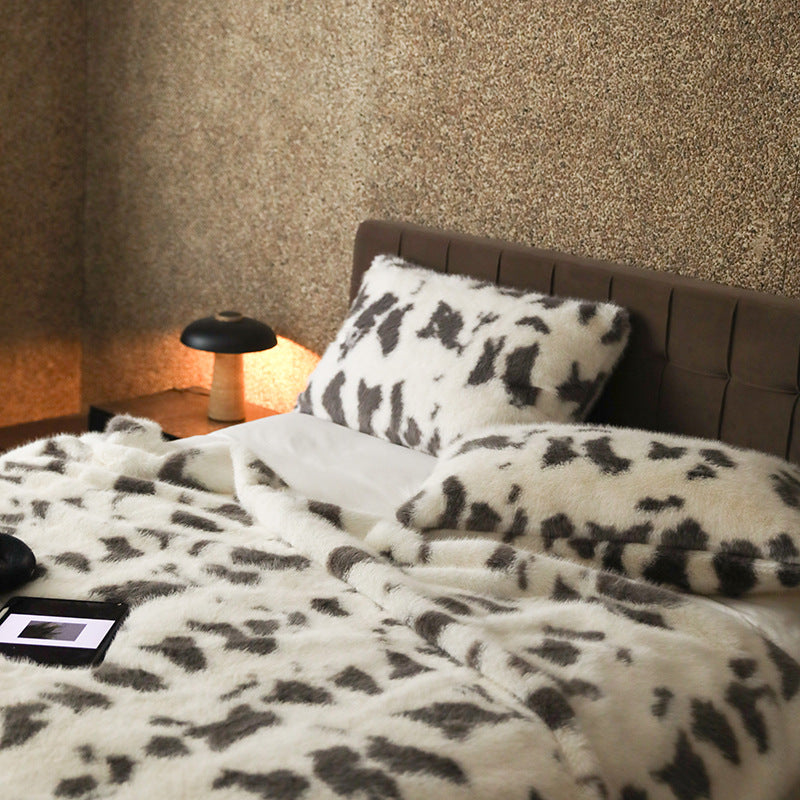Long-haired Rabbit Wool Short Velvet Casual Cover Warm Blanket