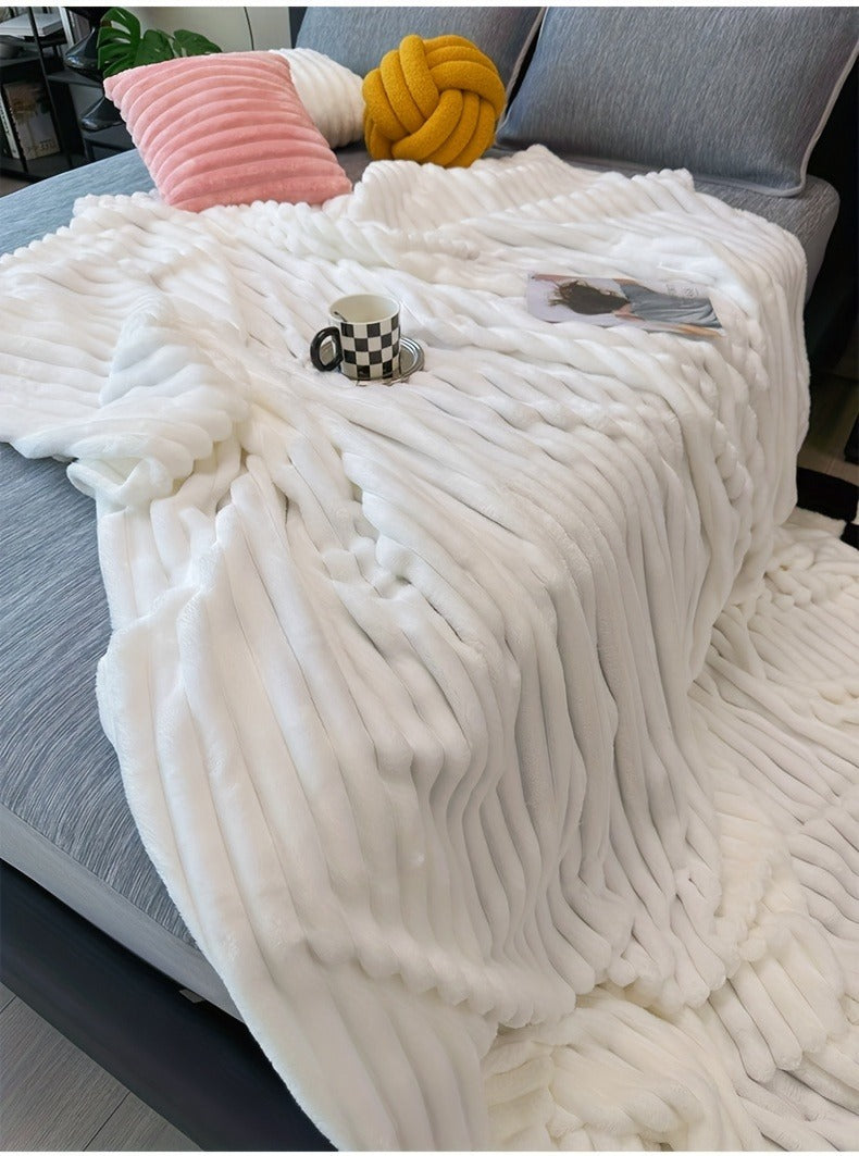 Fleece Blanket Double-Sided 3D Faux Rabbit Fur Throw – Ultra-Soft Thick 300-350g/m² for Home, Office, Travel & Camping — imag