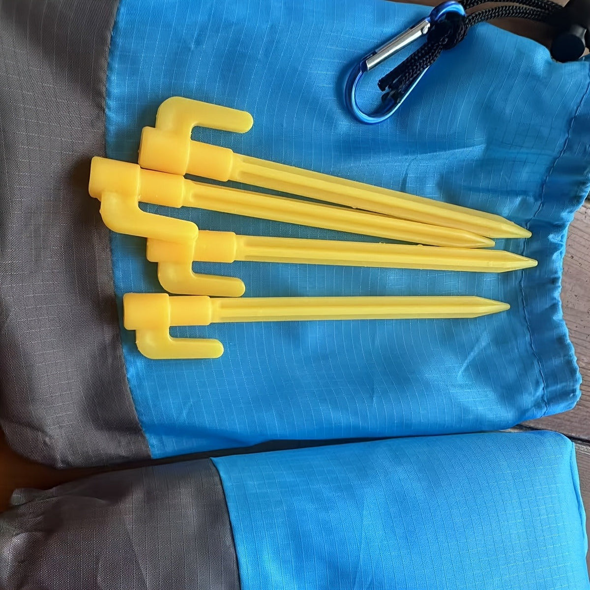 210 x 200cm Picnic Mat with Blue Center Panel, Grey Border, Drawstring Carry Pouch and Ground Stakes — image 3