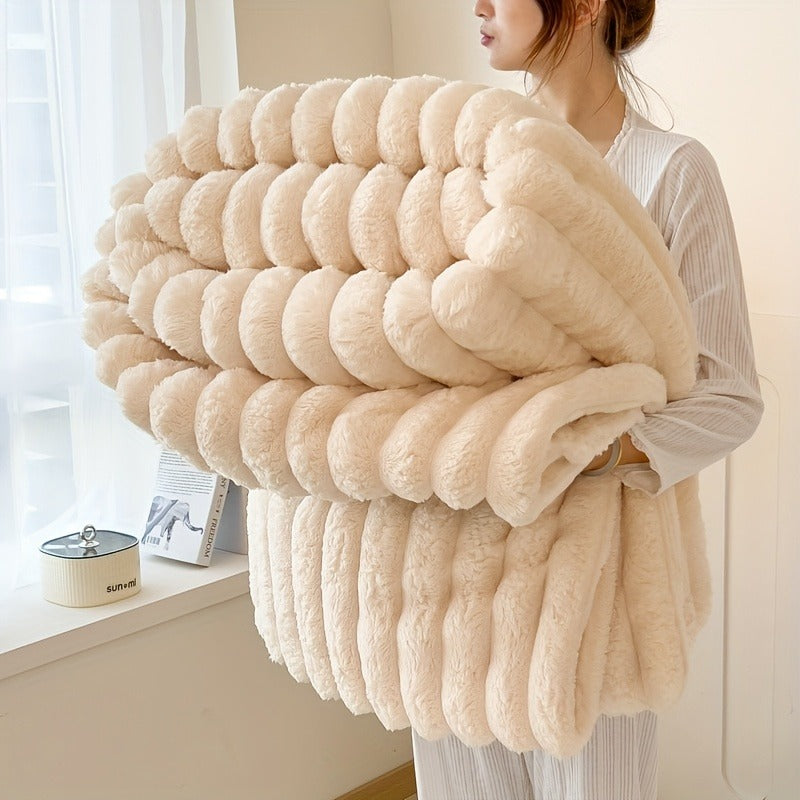 Fleece Blanket Double-Sided 3D Faux Rabbit Fur Throw – Ultra-Soft Thick 300-350g/m² for Home, Office, Travel & Camping — imag