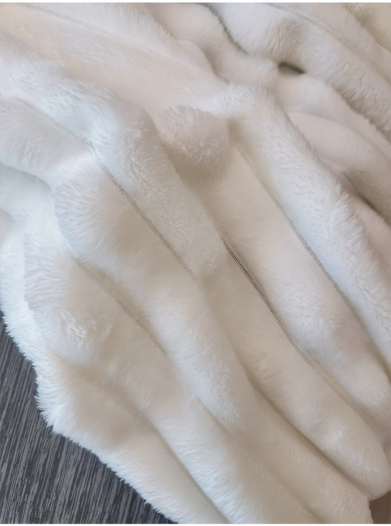Fleece Blanket Double-Sided 3D Faux Rabbit Fur Throw – Ultra-Soft Thick 300-350g/m² for Home, Office, Travel & Camping — imag