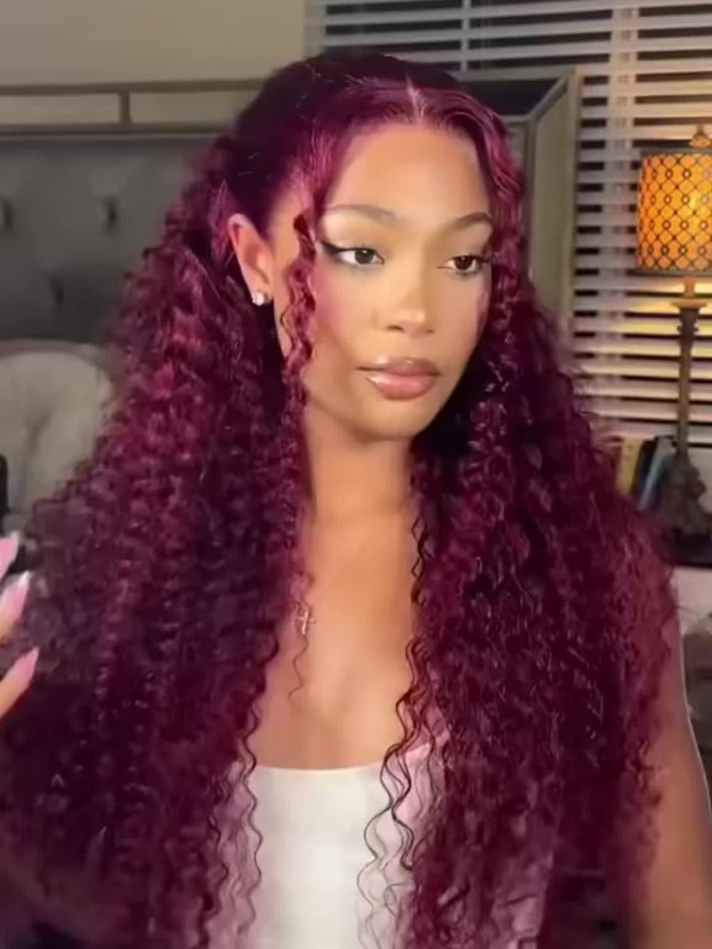 Lace Front Wig 99J Burgundy Deep Wave, 32-Inch Style with 200% Density, 13x4 Front and Four-Comb Cap — image 8