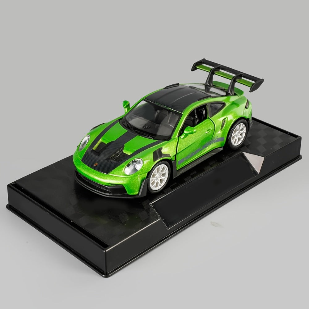 Porsche 911 Die-Cast Collectible Model for Adults, High-Detail Zinc Alloy Display Car for Home Decor Exhibitions — image 2