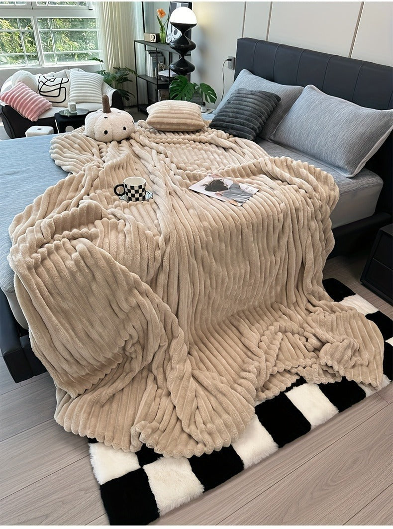 Fleece Blanket Double-Sided 3D Faux Rabbit Fur Throw – Ultra-Soft Thick 300-350g/m² for Home, Office, Travel & Camping — imag