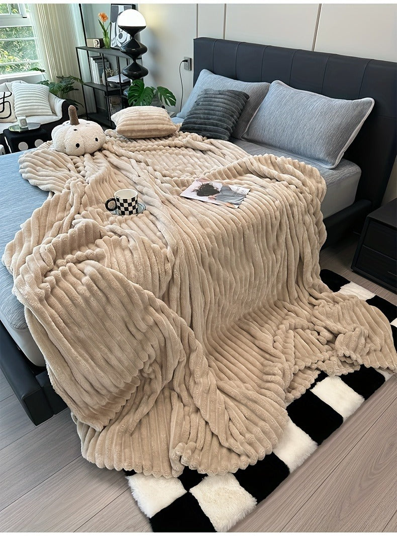 Fleece Blanket Double-Sided 3D Faux Rabbit Fur Throw – Ultra-Soft Thick 300-350g/m² for Home, Office, Travel & Camping — imag
