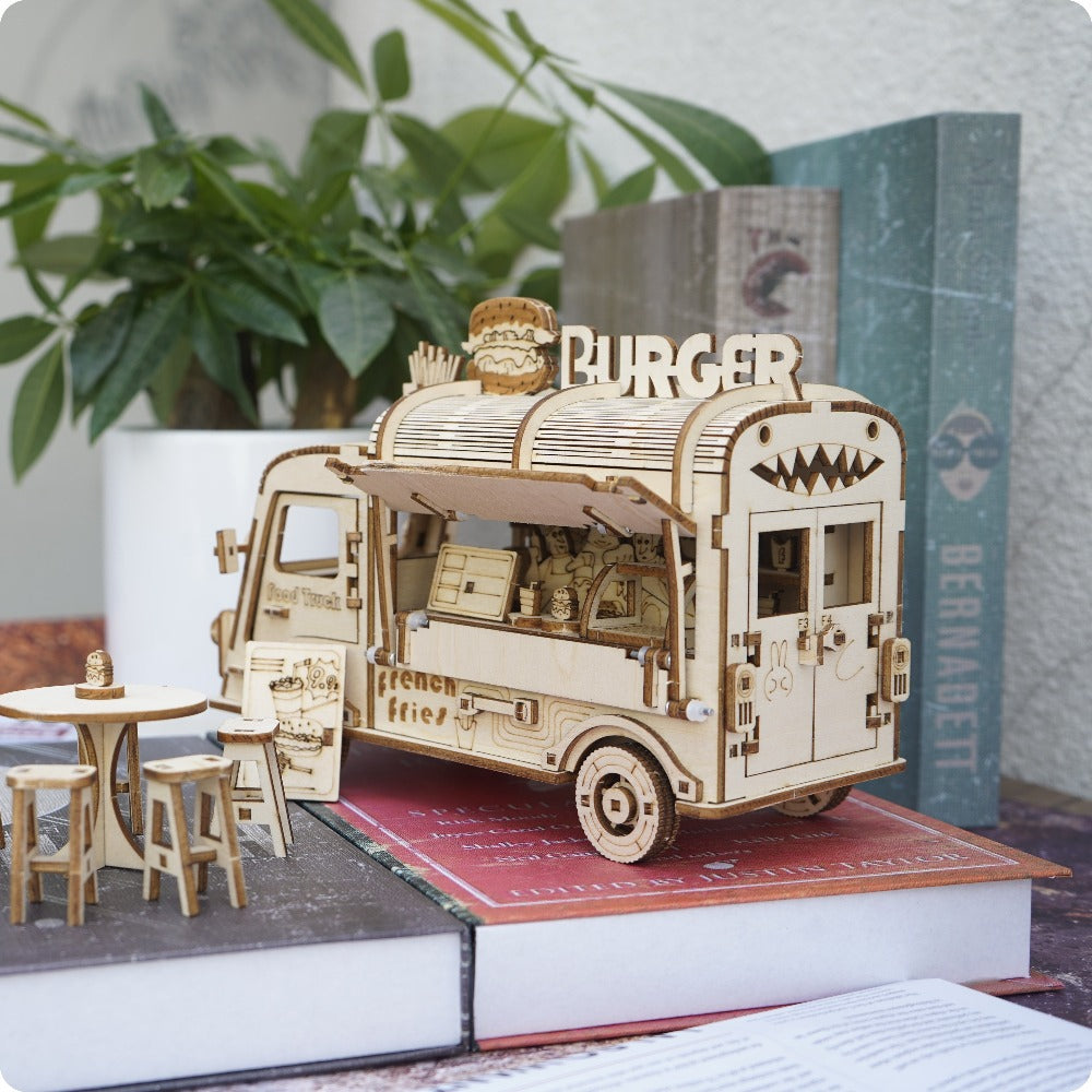Wooden Food Truck 3D Puzzle Model Kit with Burger Stand Body, Miniature Tables and Pictured 21.5 cm Length — image 4