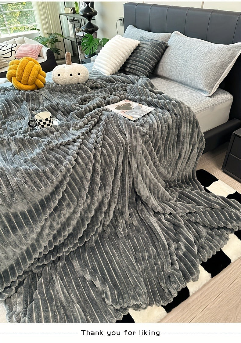 Fleece Blanket Double-Sided 3D Faux Rabbit Fur Throw – Ultra-Soft Thick 300-350g/m² for Home, Office, Travel & Camping — imag