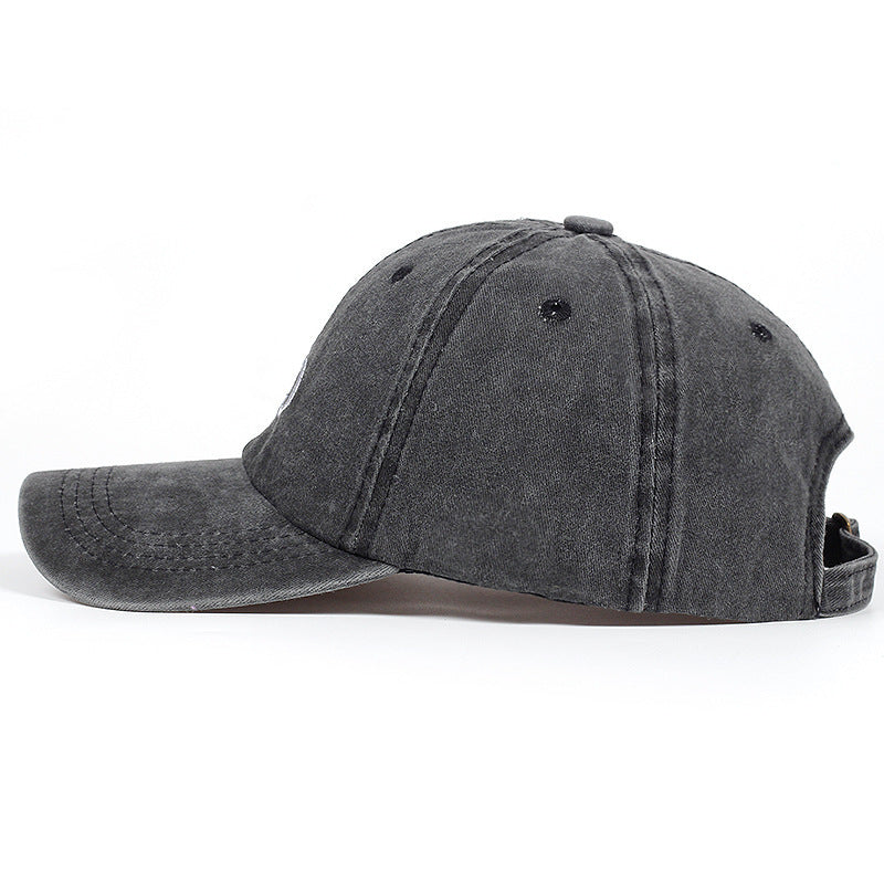 Men's Versatile Knight Dinosaur Embroidered Baseball Cap