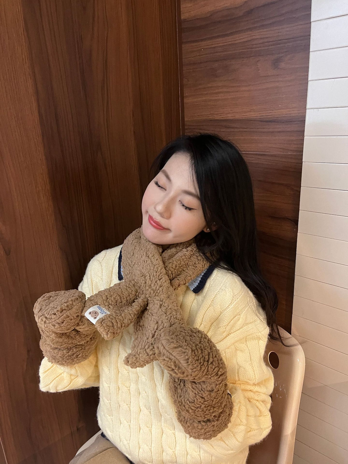 Cartoon Bear Plush Gloves Thickened Warm And Cute Scarf