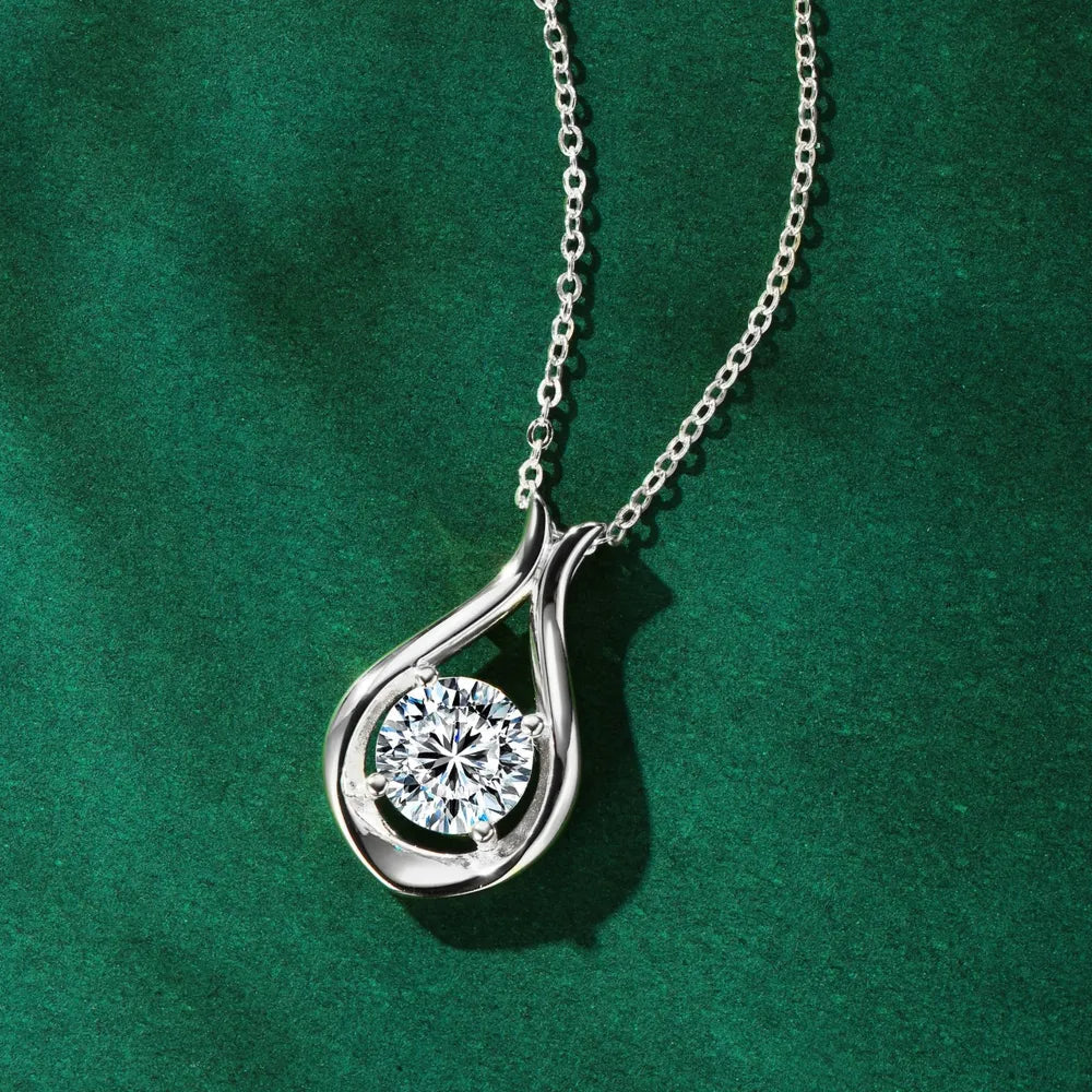 2 Carat Moissanite 925 Sterling Silver Pendant Necklace