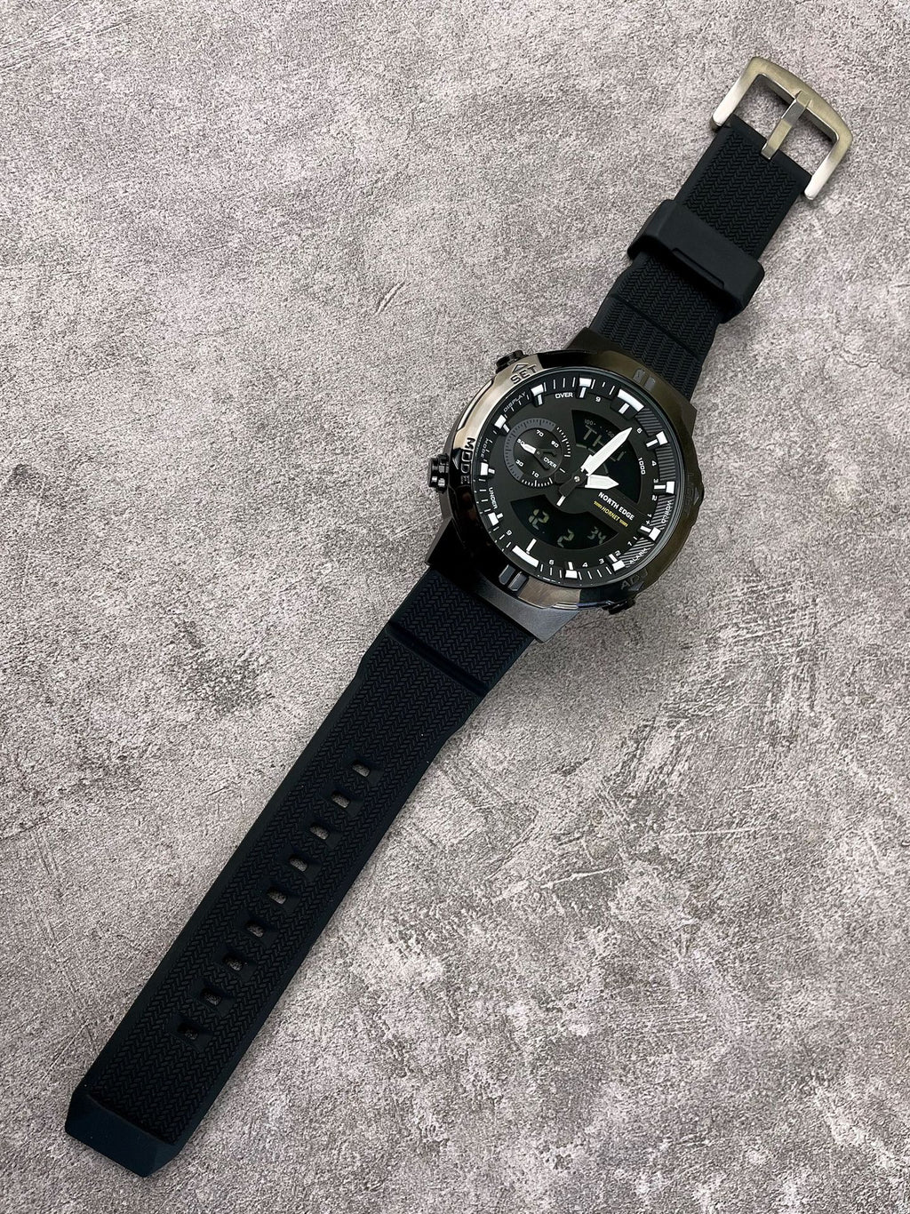 Men's Multifunctional Quartz Watch Movement Sports Wristwatch