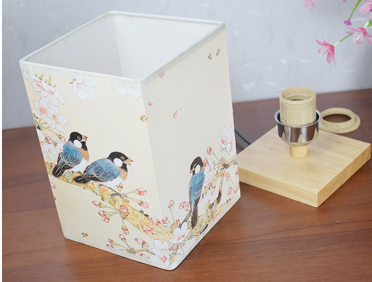 New Chinese Retro Style Bedside Night Light Warm