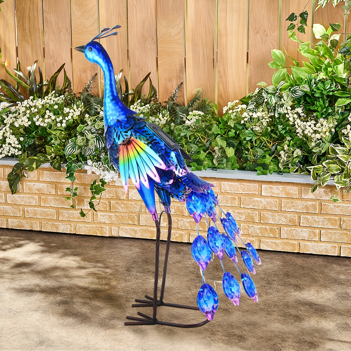 Solar Peacock Garden Statue – Metal Bird Sculpture with LED Lights, Outdoor Yard Art Decor for Patio, Lawn & Garden, Unique G