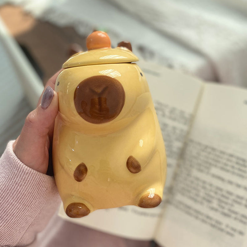 Fun 3D Capybara Mug Pair：3D capybara - designed mugs with handles & lids. A wonderful gift choice for girls.