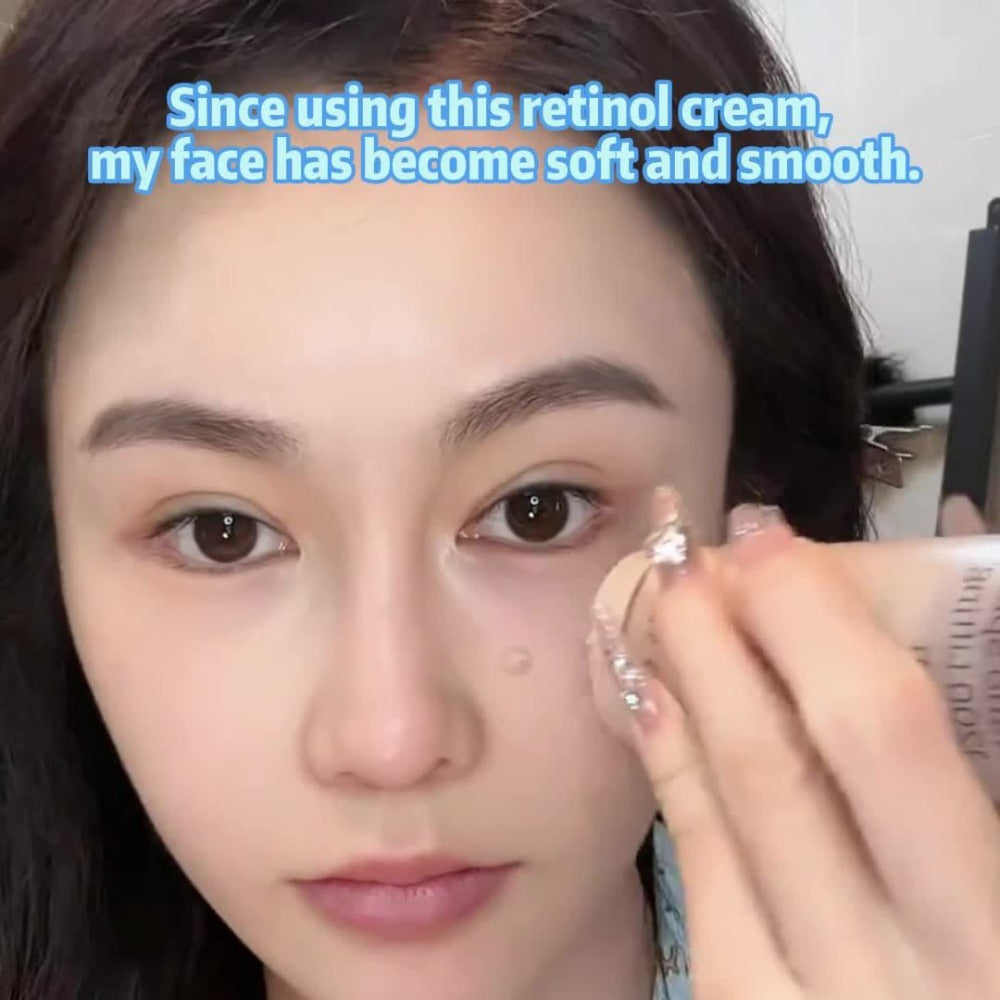 Face Cream Retinol and Vitamin C Formula with Lightweight, Fast-Absorbing Finish for Morning or Night Use — image 7