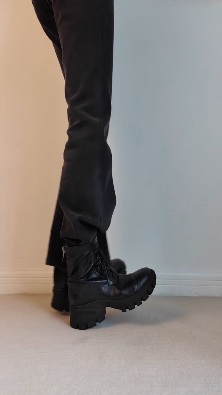New Stylish Versatile Black Thick-soled Back Zipper Lace-up Motorcycle Boots
