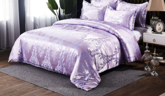 Three-piece bedding set