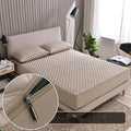 Non-slip fixed mattress protector